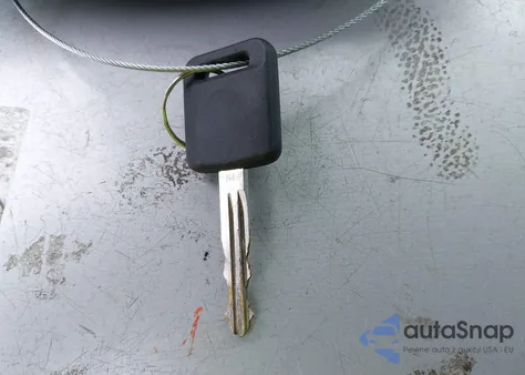 2019 Nissan Versa 1.6 Sv z USA, uszkodzony, nr VIN 3N1CN7AP0KL806934